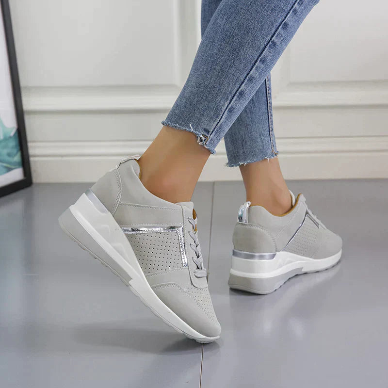 Maja™ | Άνετα Sneakers με Υψηλό Τακούνι