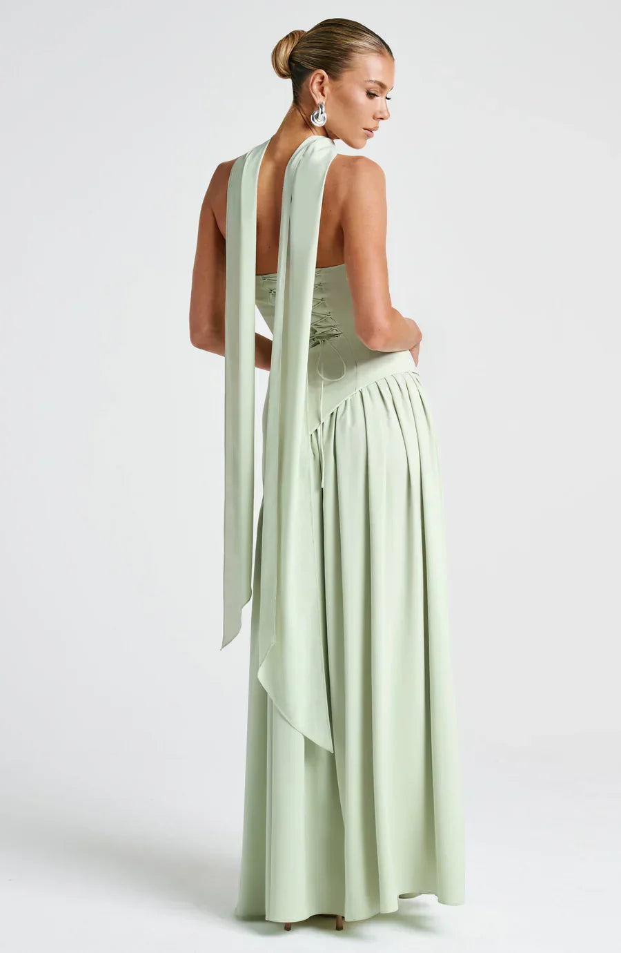 Alessia™ | Asymmetrical Dress with Choker